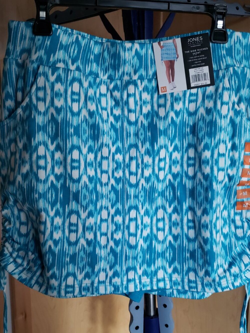 BNWT JONES NEW YORK the side ruched skort turquoise / bright white (M)